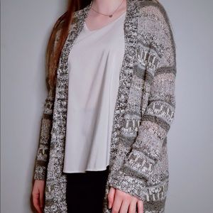 Tokyo Darling Gray Knit Pattern Cardigan